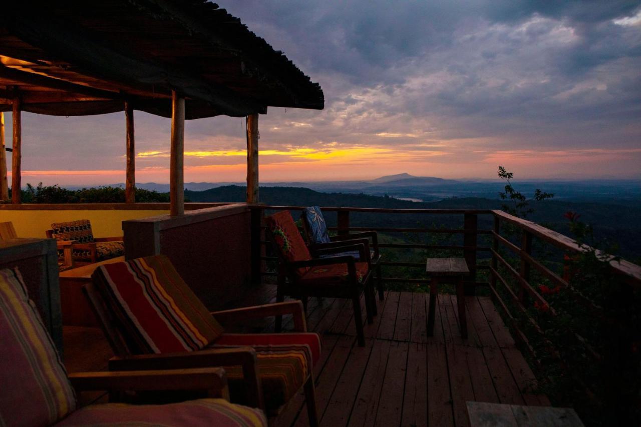 Isunga Lodge Kibale National Park Екстер'єр фото