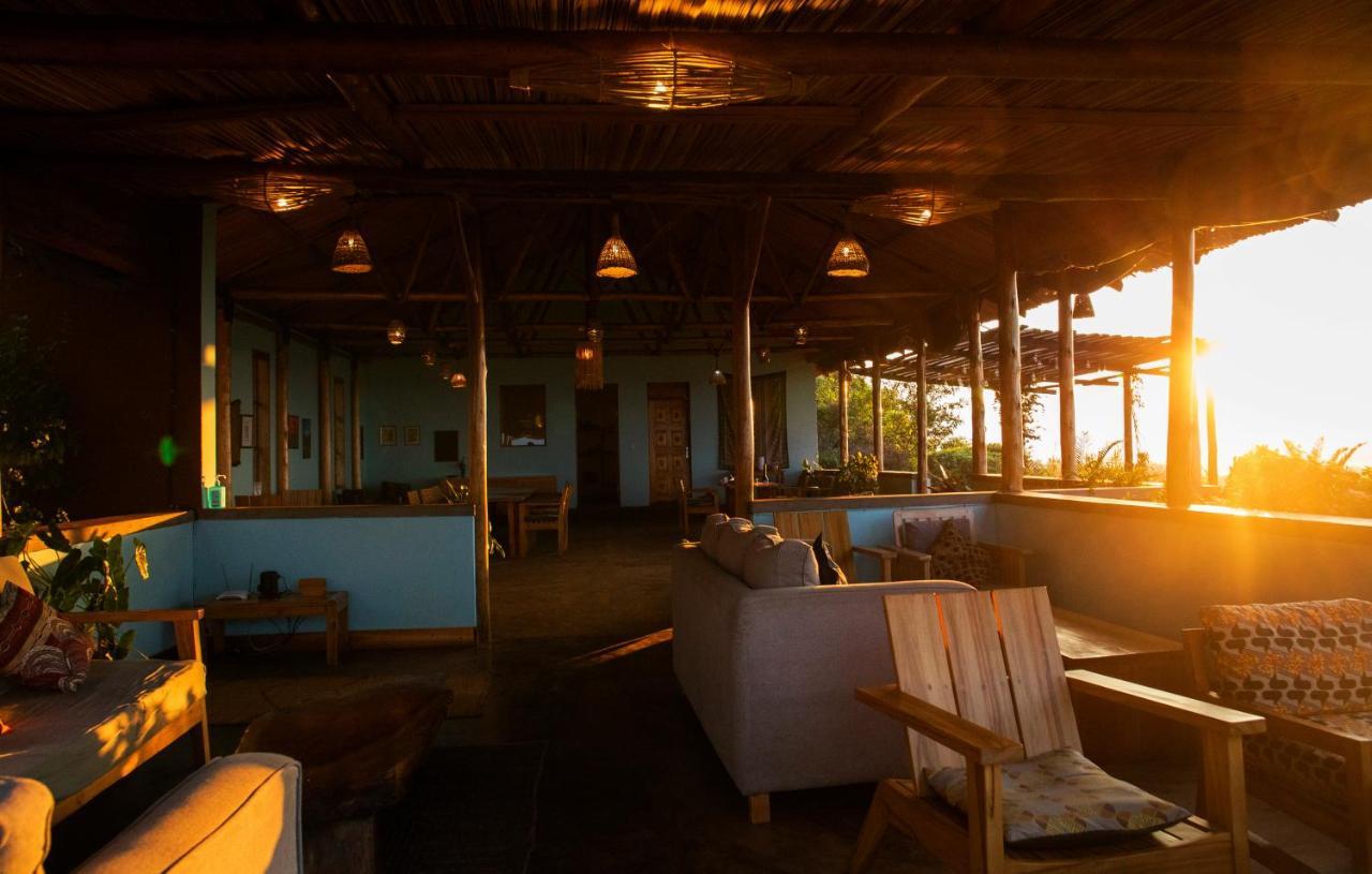 Isunga Lodge Kibale National Park Екстер'єр фото