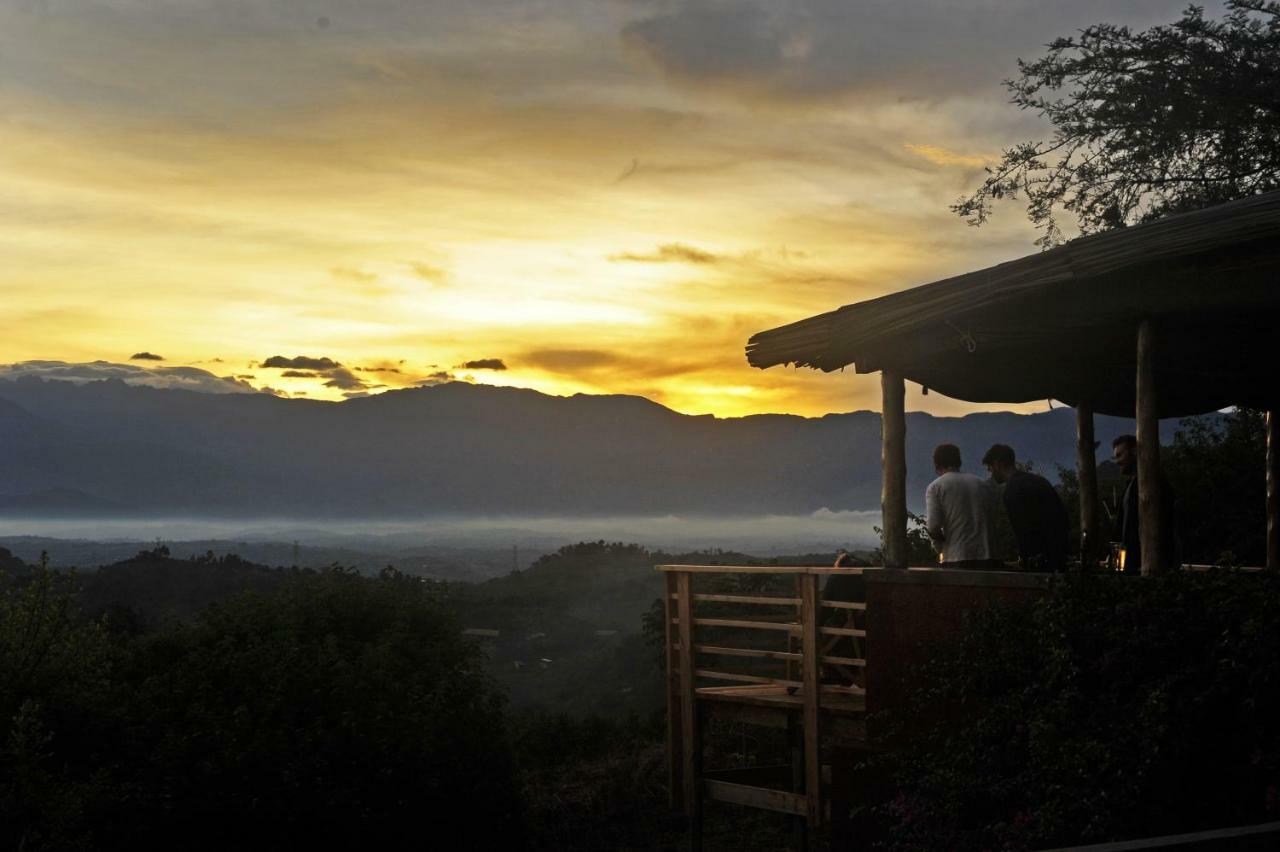 Isunga Lodge Kibale National Park Екстер'єр фото